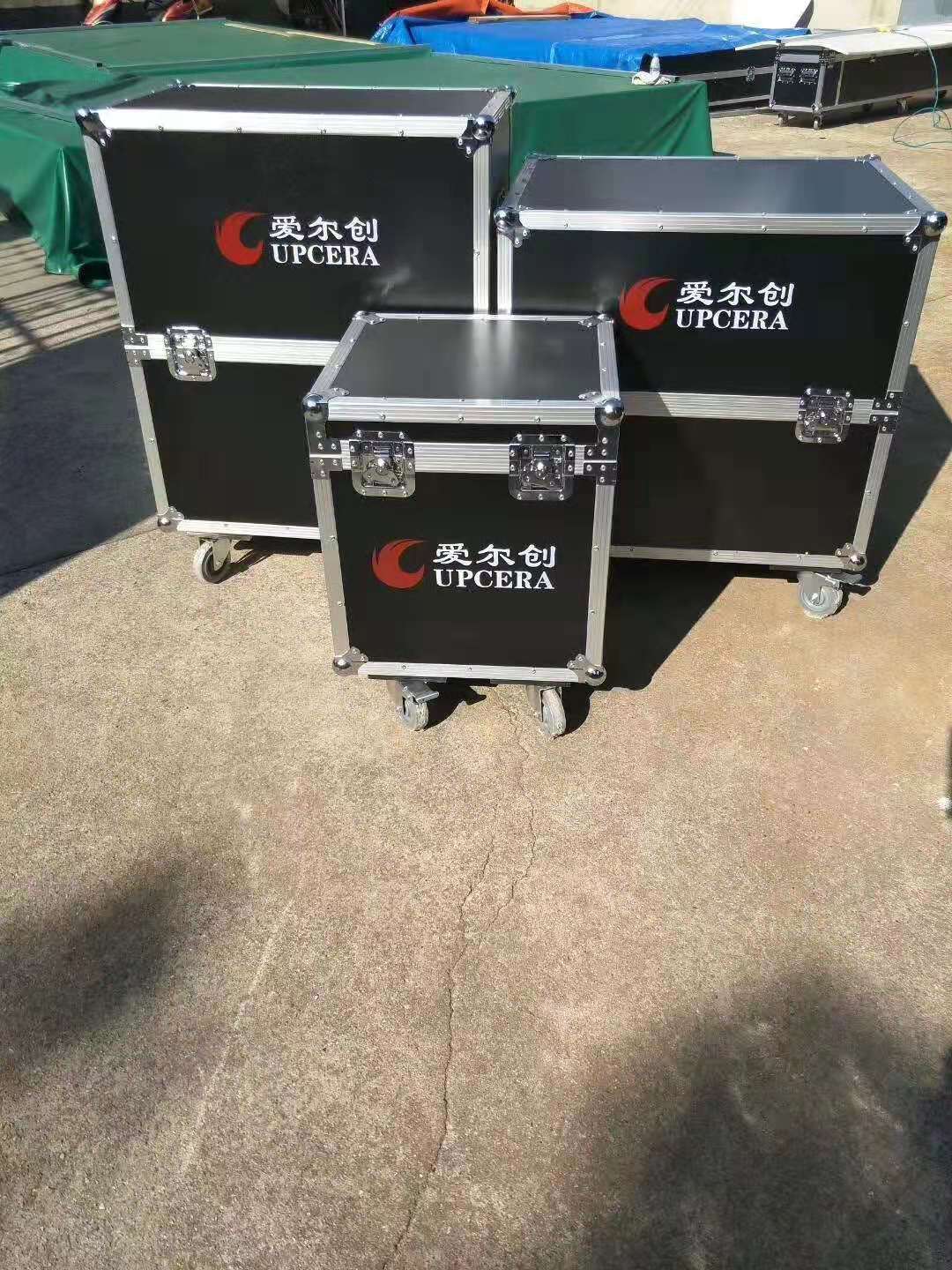 航空設備箱